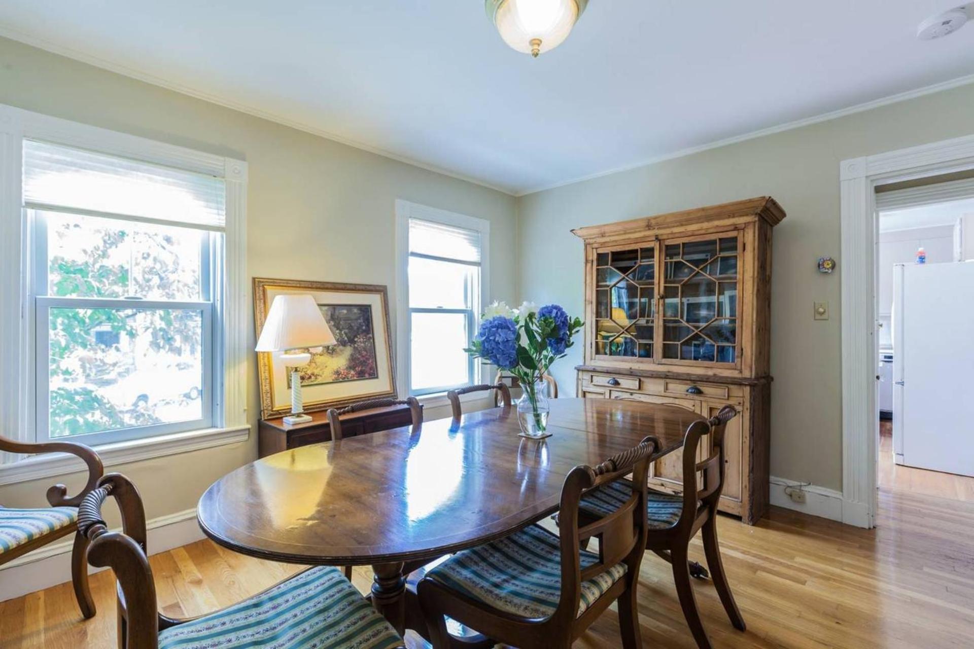Apartment Charming Harvard Victorian Cambridge